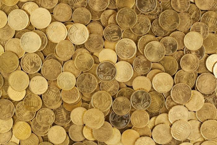 EHI-Studie: Liebe zum Bargeld lässt nach